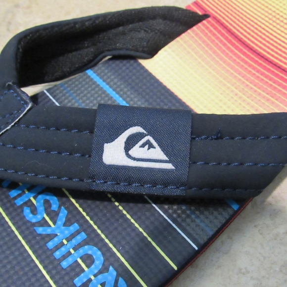 FIRM PRICE!Quicksilver Youth, Cutback, Unisex, GUC With Box, Colorful Flip Flops - Picture 5 of 11